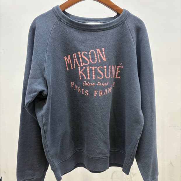 메종키츠네 크롭 기모 맨투맨