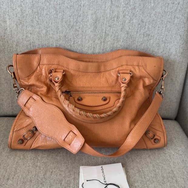 브라운 모터백 미디움