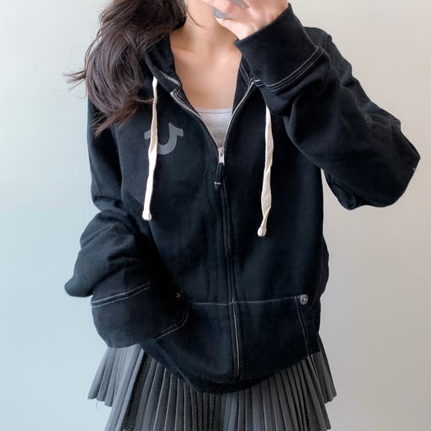 트루릴리전 후드집업