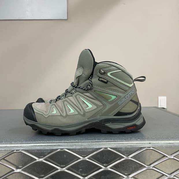 살로몬 Ultra 3 Mid GTX 240 (gr-4007)