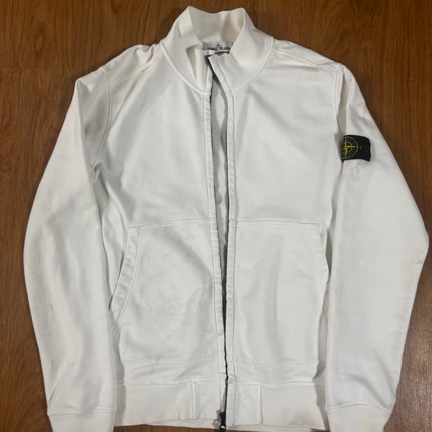 스톤아일랜드 집업