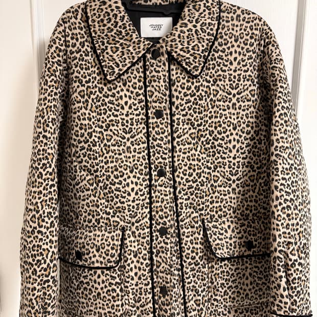 쟈니헤잇재즈 호피 패딩 자켓