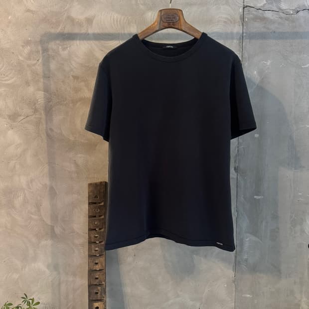 톰포드 티셔츠 110