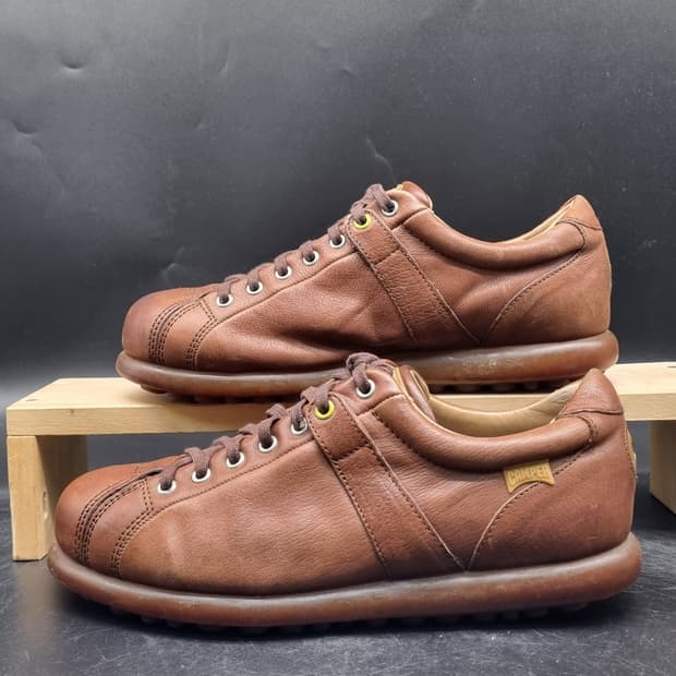 캠퍼 펠로타스아디엘 가죽 스니커즈265