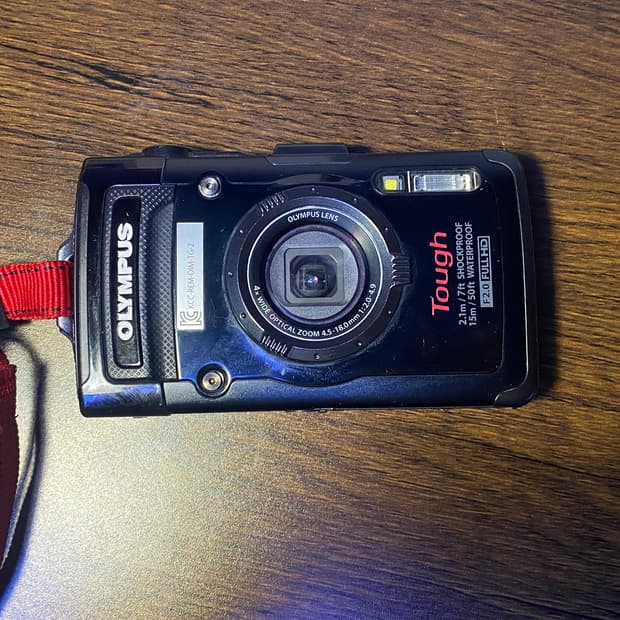 올림푸스 터프 TG-2 방수 디지털 카메라