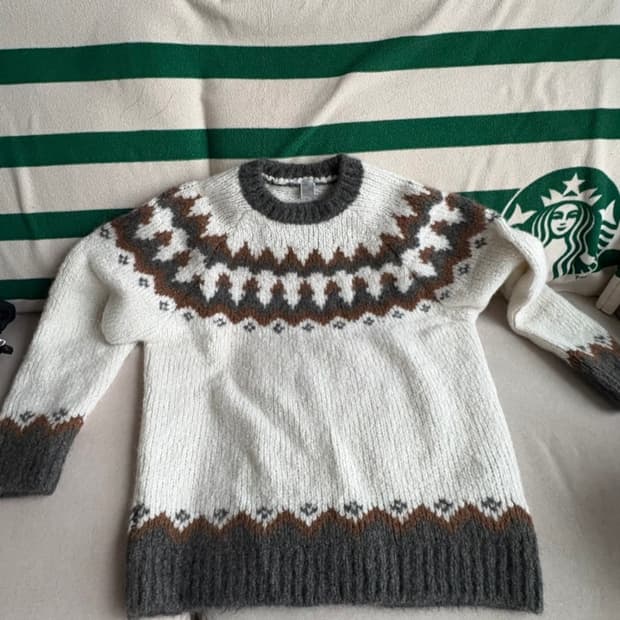 [새상품] 일레븐티 캐시미어 니트