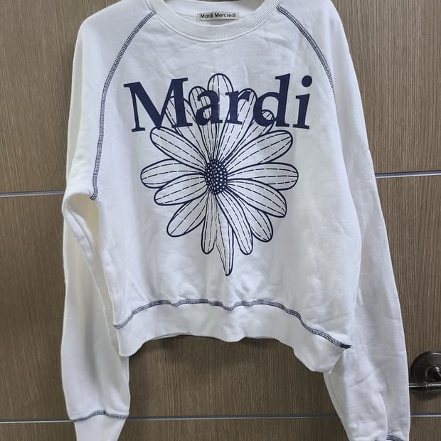 마르디메르크디 맨투맨