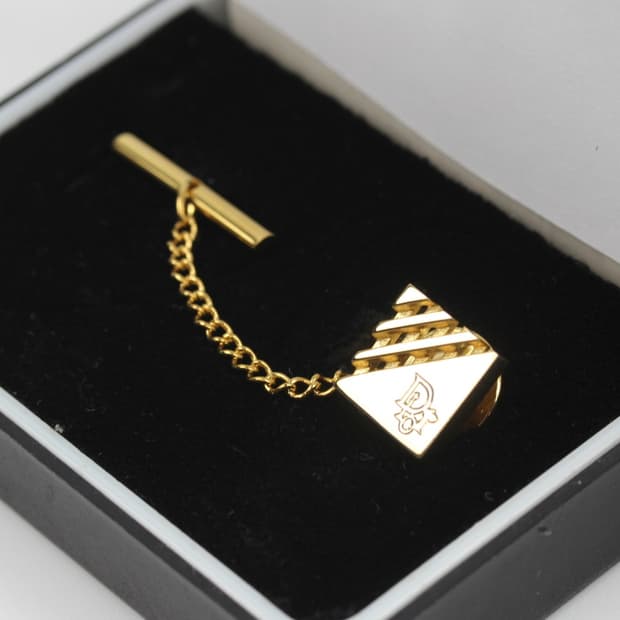 디올 A-등급 남자 명품 뱃지 핀 포인트 빈티지