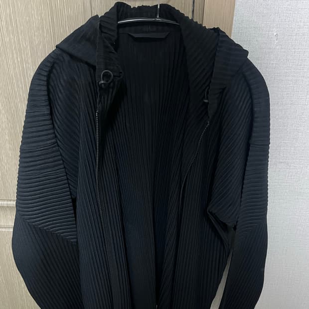 (3) 옴므플리세 후드집업 블랙