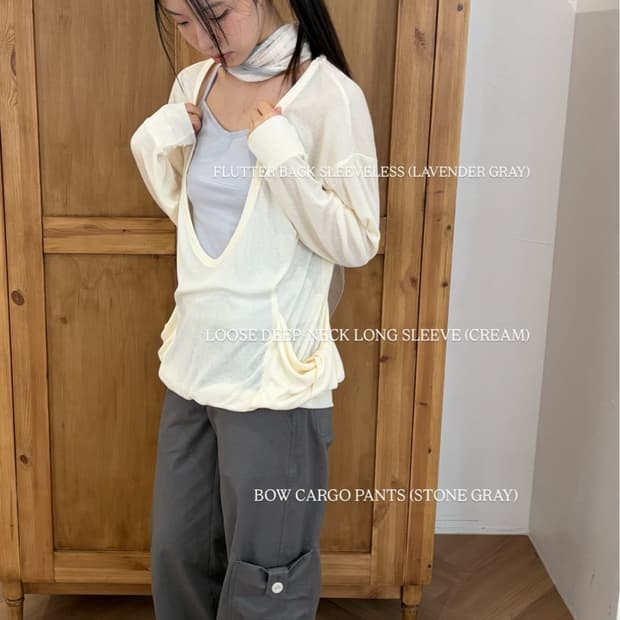 체메씨 LOOSE DEEP-NECK LONG SLEEVE (CREAM)
