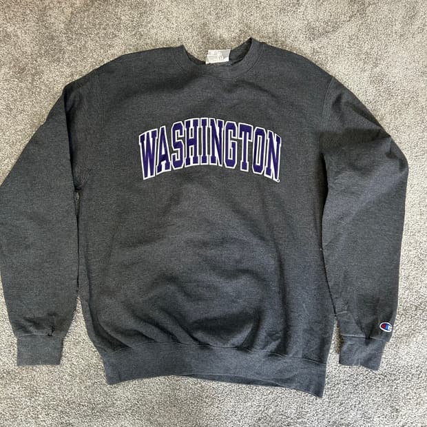 챔피온 워싱턴 맨투맨 