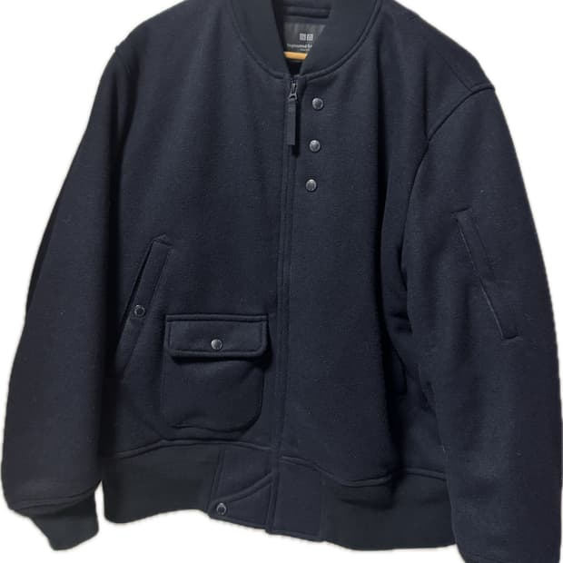 유니클로 엔지니언드 가먼츠 블루종 