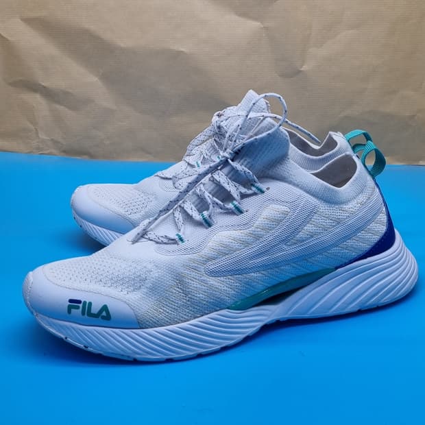 휠라 프로젝트7 여성운동화240