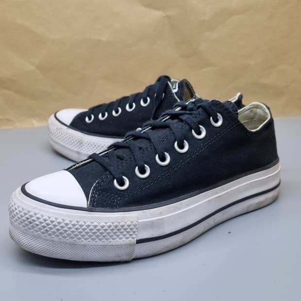 컨버스 올스타 리프트 스니커즈240