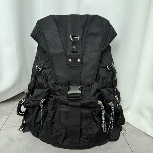 앤더슨벨 테크니컬 베를린 백팩