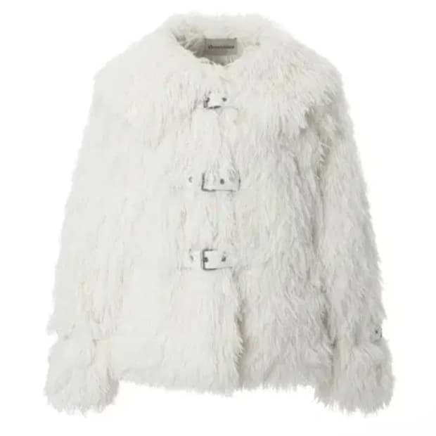 쓰리타임즈 티아나 퍼 자켓 화이트 조이 착용