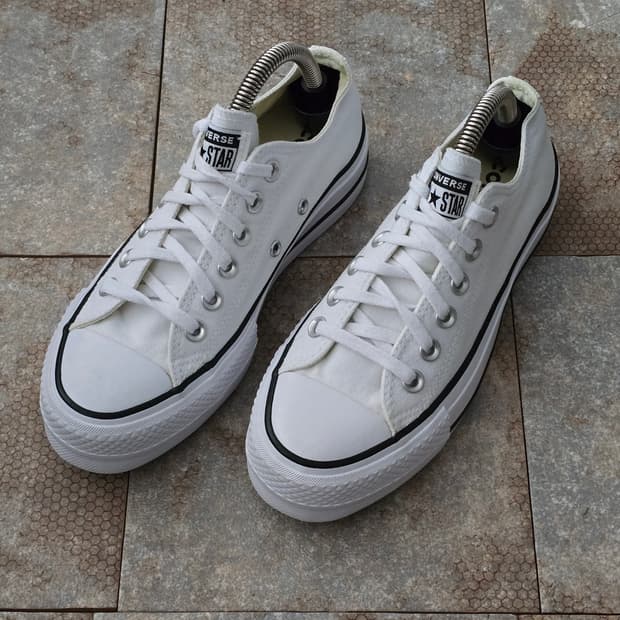 (225)컨버스 척테일러 올스타 리프트 캔버스 로우 