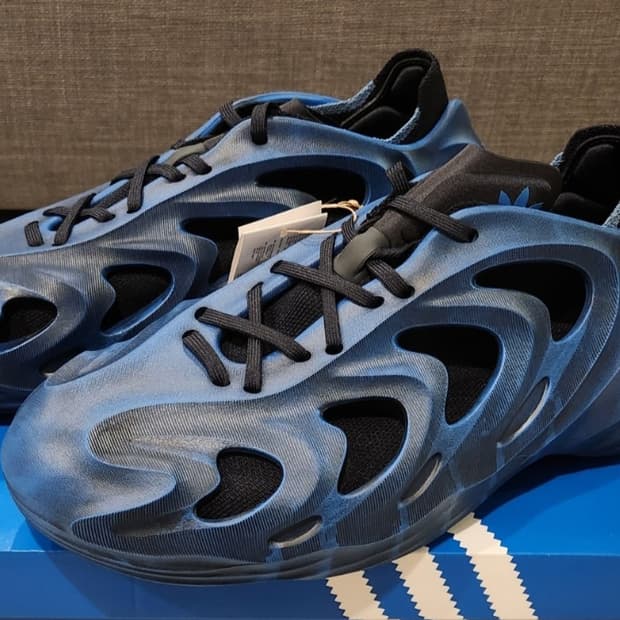 아디다스 아디폼Q 블루러쉬