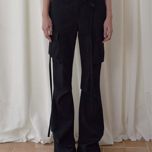 보헤미안 서울 카고팬츠 HEMLINE TUCK CARGO PANTS