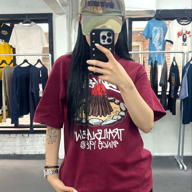 스투시 00s Trail Blazin 버건디 티셔츠