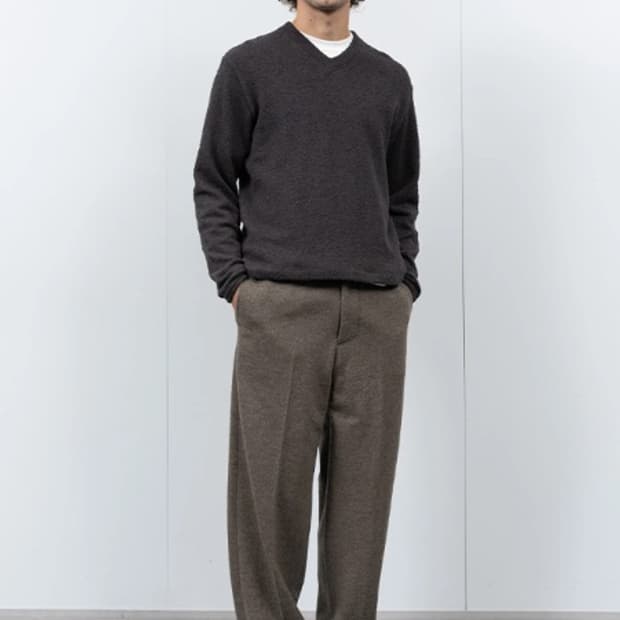 LADY WHITE CO. 'TEDDY HIGH V-NECK' 40