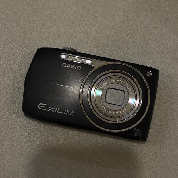 카시오 엑슬림 z2000 casio exilim