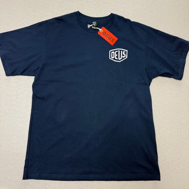 [XXL]데우스 반팔 티셔츠 네이비