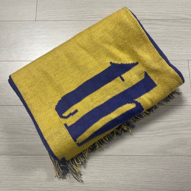 디스이즈네버댓 머플러