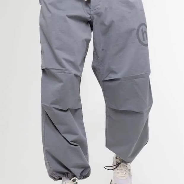 Hidden NY 히든 뉴욕 over pants gray