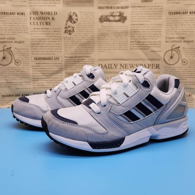 아디다스 ZX 8000 운동화 225