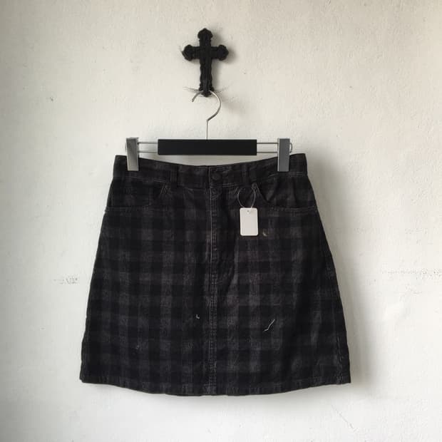 Check pattern corduroy skirt