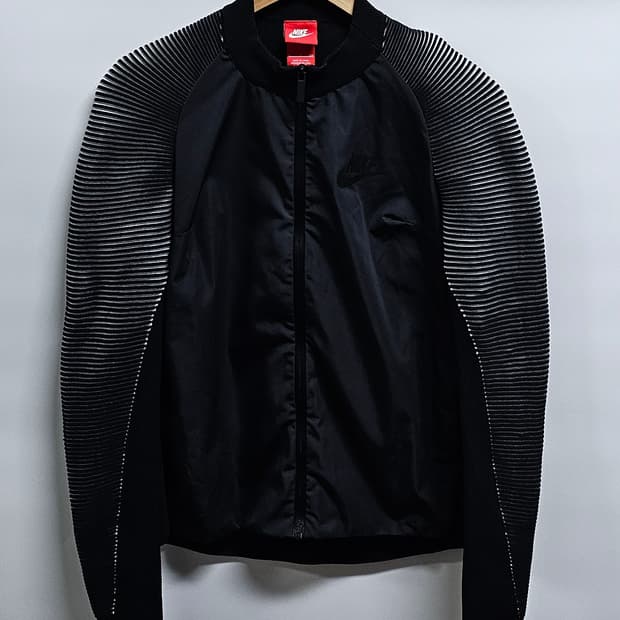 나이키 여성 다이나믹 리빌 러닝자켓 S