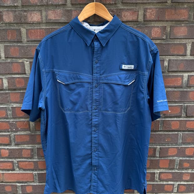 2000s Columbia PFG Shirt 