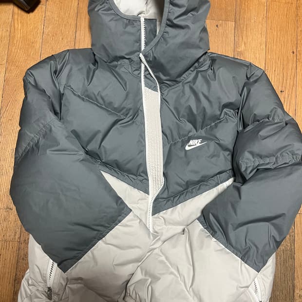 나이키 스톰핏 패딩