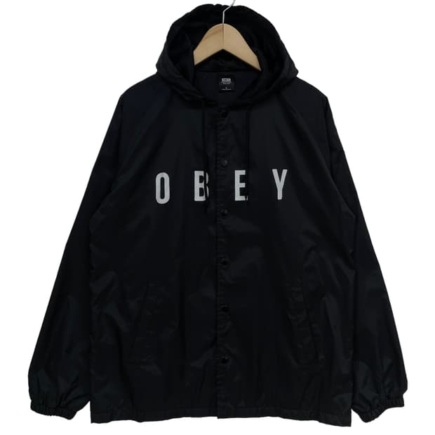 오베이 스펠로고 후드 나일론 자켓