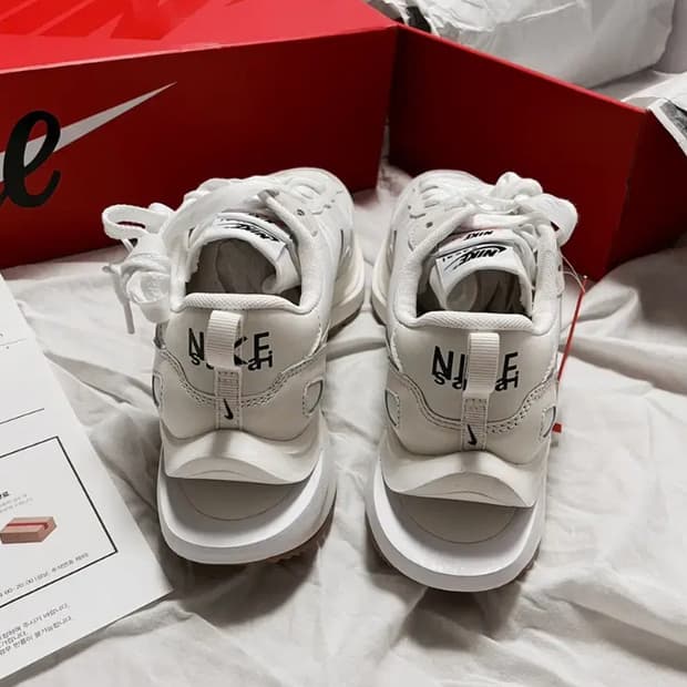 나이키 x sacai 베이퍼와플 나코탭