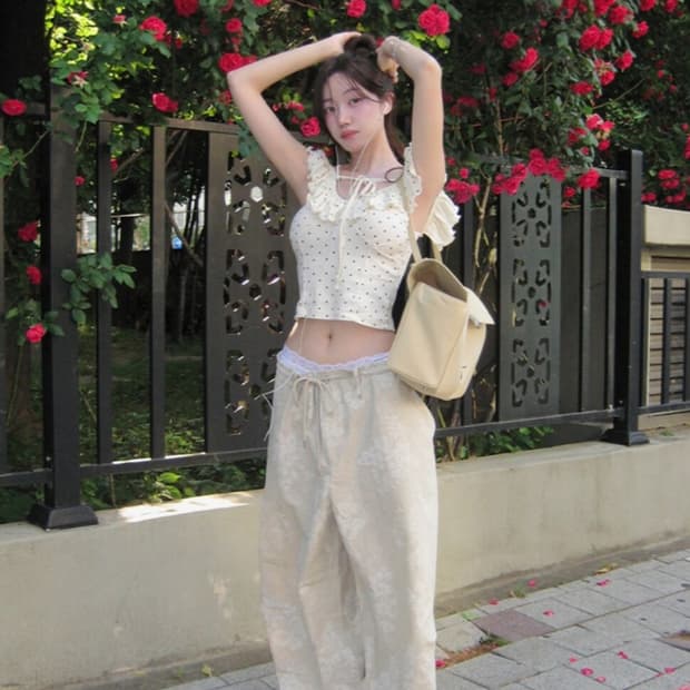 모이페어 FLOWER WIDE PANTS (BEIGE)