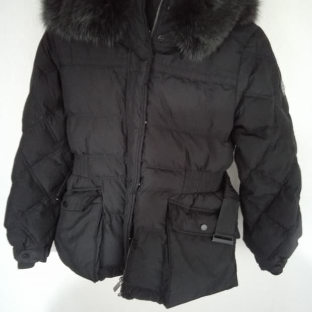 에고이스트 슬리브 다이아 퀄팅 구스다운 패딩