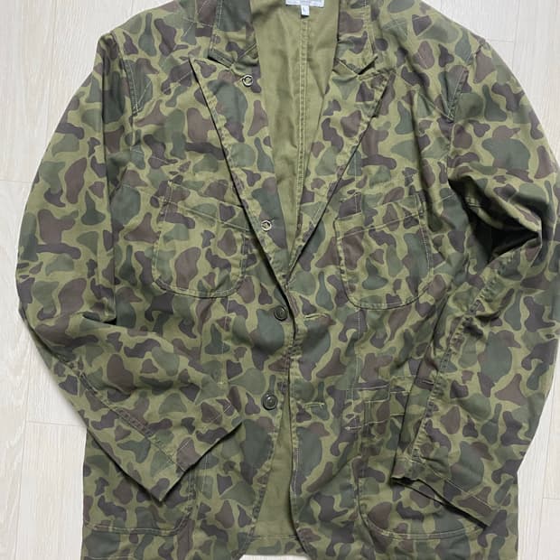 엔지니어드가먼츠 덕카모 베드포드