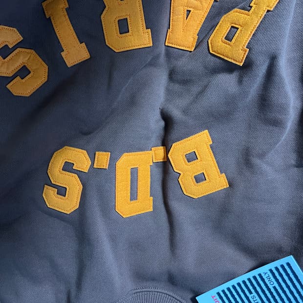 벌스데이수트 브라운 맨투맨 s