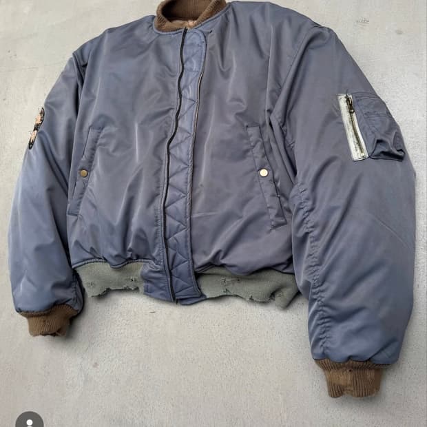 No FAITH STUDIOS DIVING BOMBER L