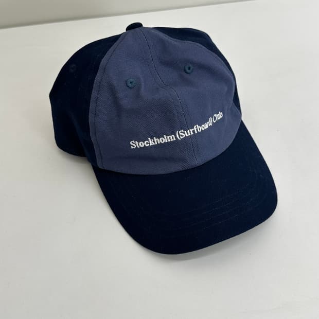 스톡홀름 서프보드 클럽 볼캡 
