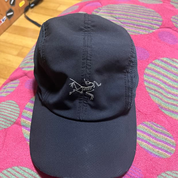 OS 아크테릭스 엑셀레로 볼캡 검정 