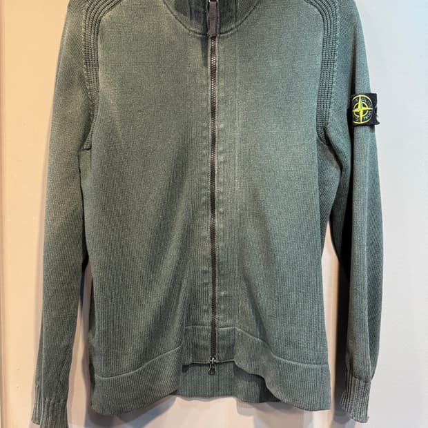 스톤아일랜드 니트 집업