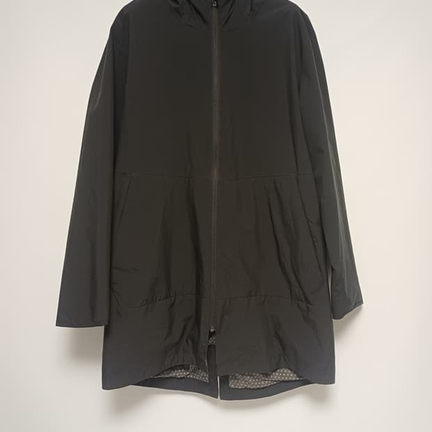 (거의새것) 험멜 라이프스타일 테크웨어 롱 자켓 (105사이즈)