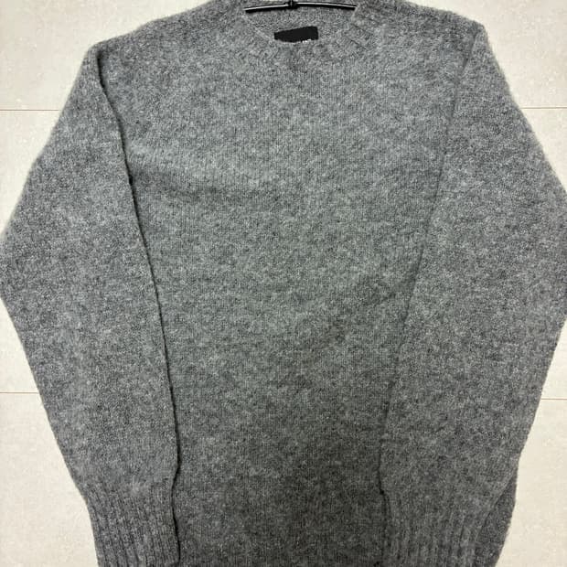 하울린 쉐기독니트 s