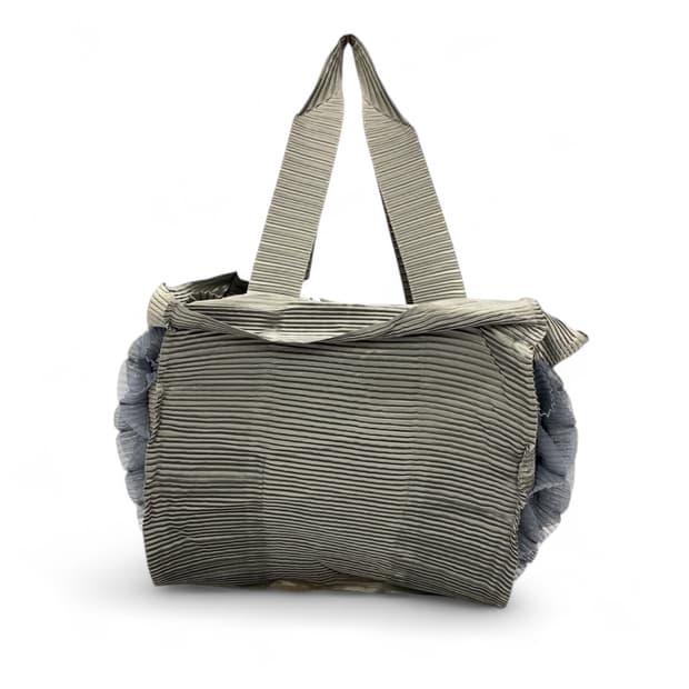 이세이미야케 플리츠 플리즈 프릴 토트백