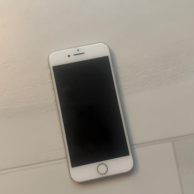 아이폰 8 실버