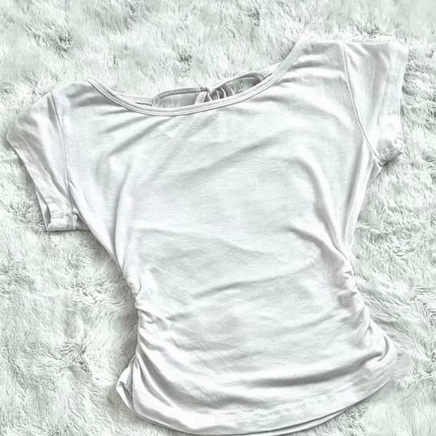 [새상품] 여리핏 셔링 포인트 리본 반팔티