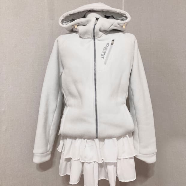 디스커버리 화이트 플리스집업 L